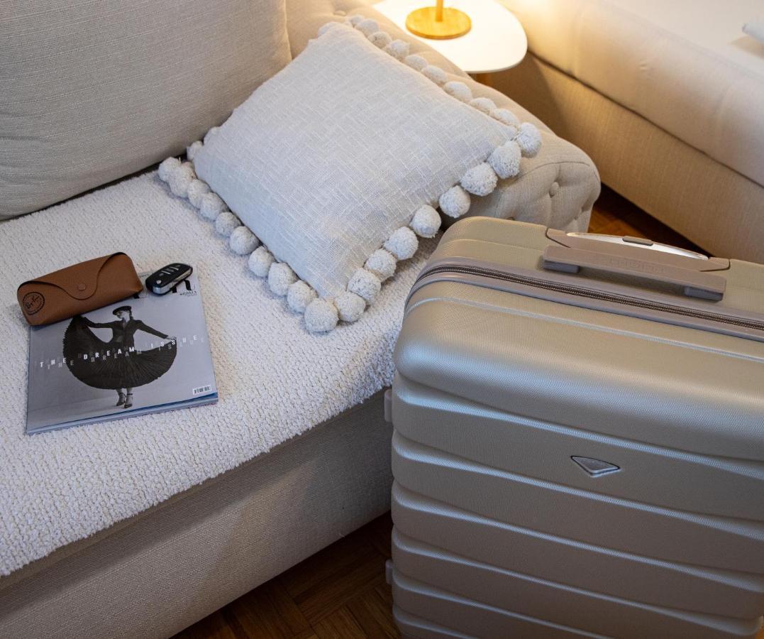 Apartman Elle Σόμπορ Εξωτερικό φωτογραφία