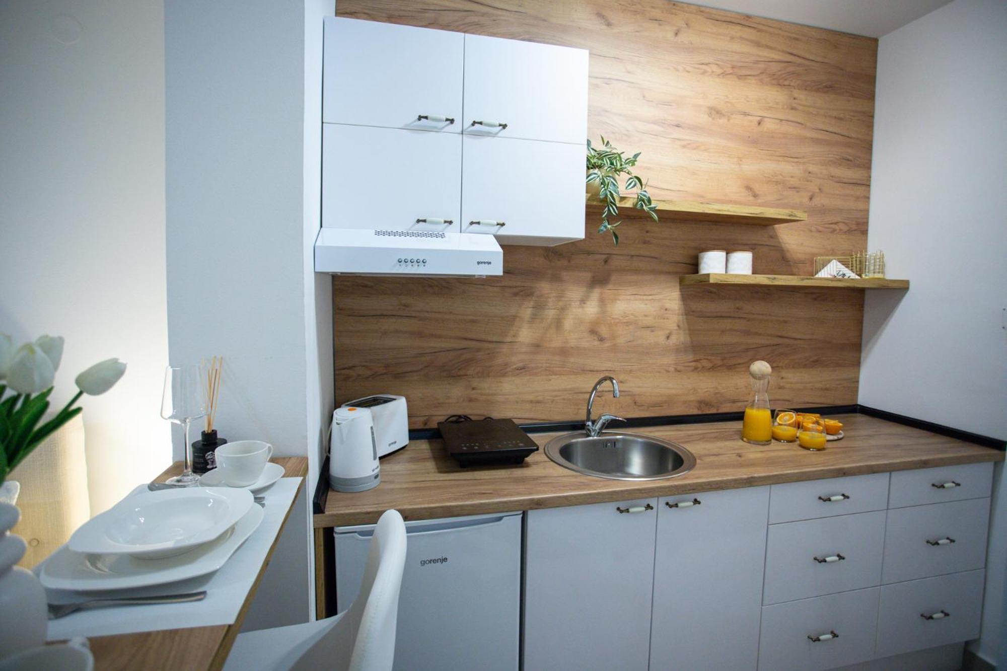Apartman Elle Σόμπορ Εξωτερικό φωτογραφία